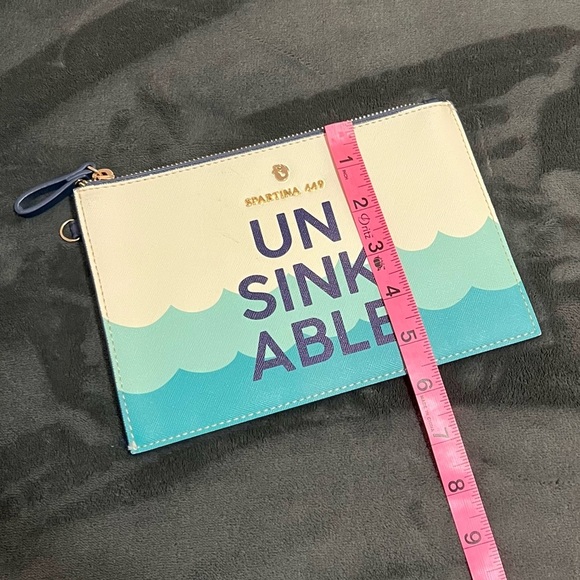 Spartina 449 UNSINKABLE Pouch - Picture 4 of 6